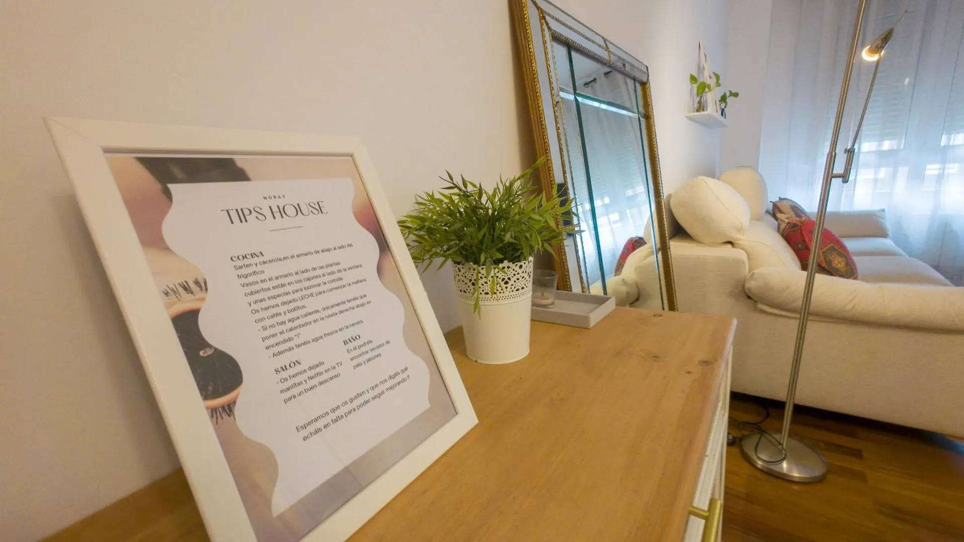 Alojamiento En El Centro De Santander Apartamento
